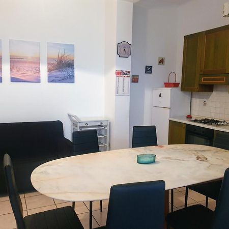 Non Solo Mare Apartment Roseto Degli Abruzzi Exterior photo