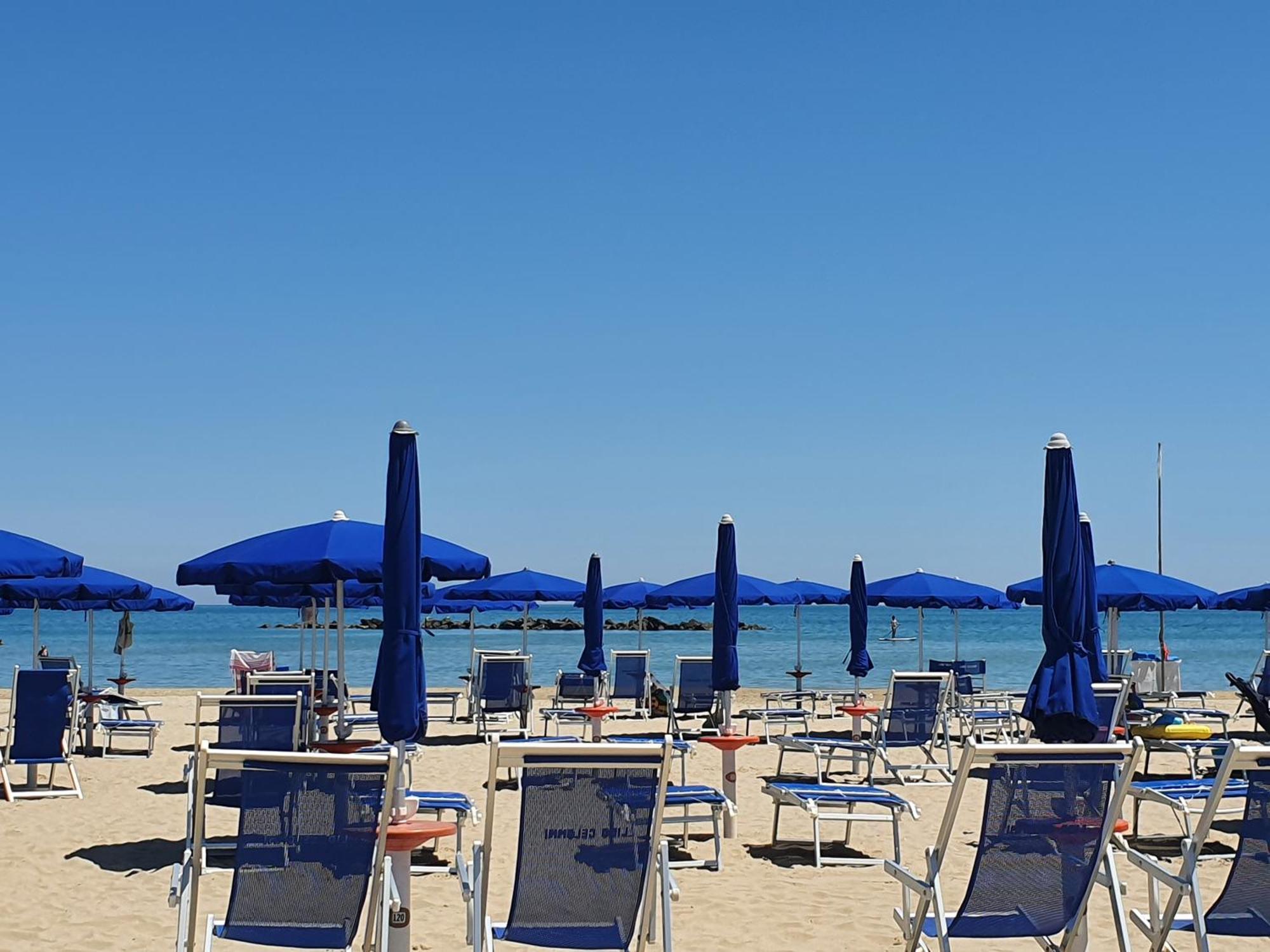 Non Solo Mare Apartment Roseto Degli Abruzzi Exterior photo